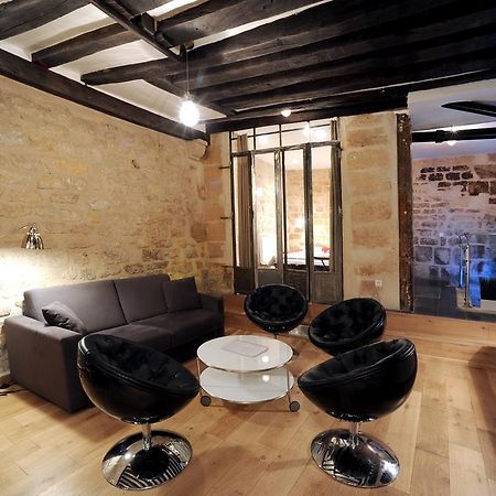 Unique Loft Apartment In Le Marais Paris Exterior photo