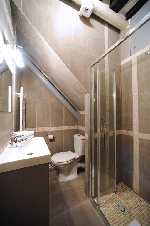 Unique Loft Apartment In Le Marais Paris Exterior photo