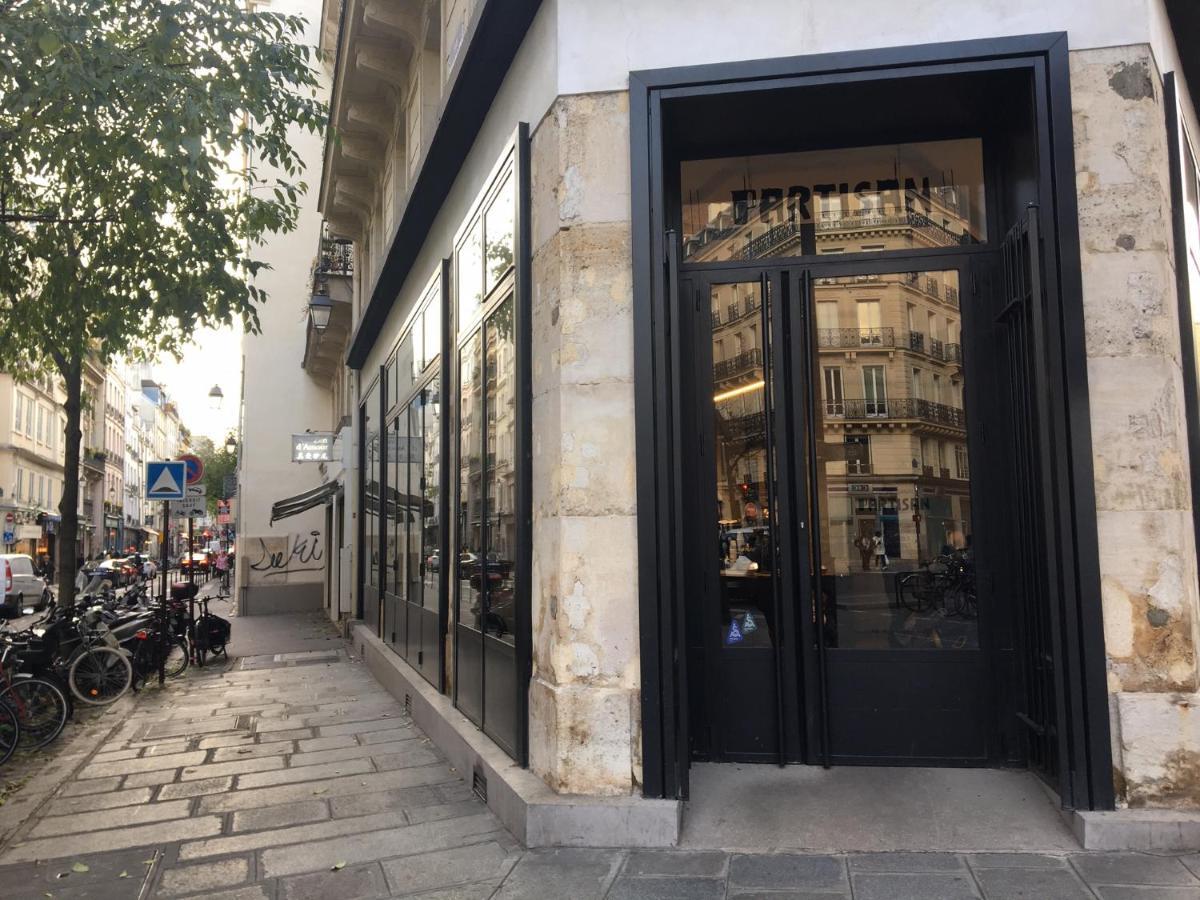 Unique Loft Apartment In Le Marais Paris Exterior photo